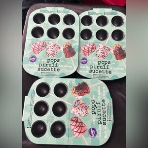 CAKE POPS PAN by Wilton